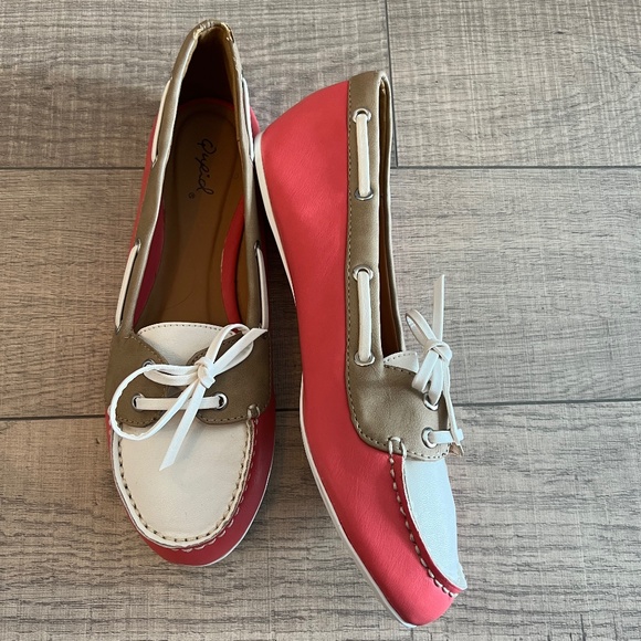 Brand New Super Cute Loafers - Picture 1 of 1
